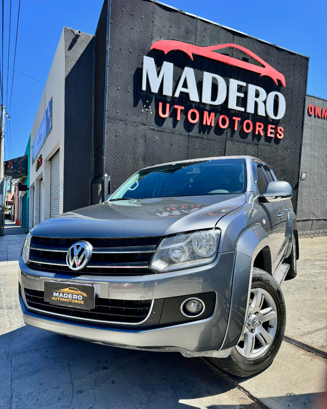 Volkswagen Amarok 2012 — foto 1 de 5