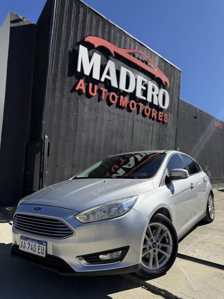 Ford Focus 2017 — foto 1 de 6