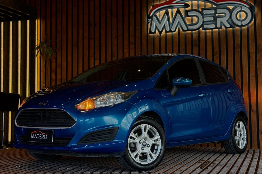 Ford Fiesta 2016 — foto 1 de 5