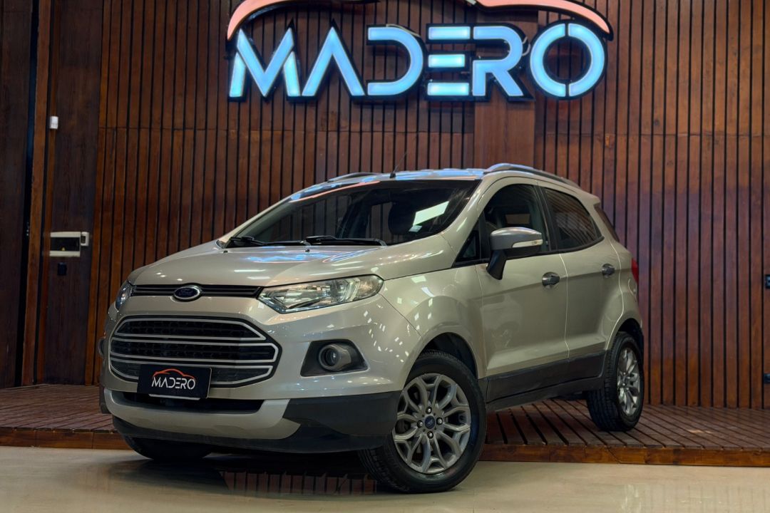 Ford Eco Sport 2014 — foto 1 de 5