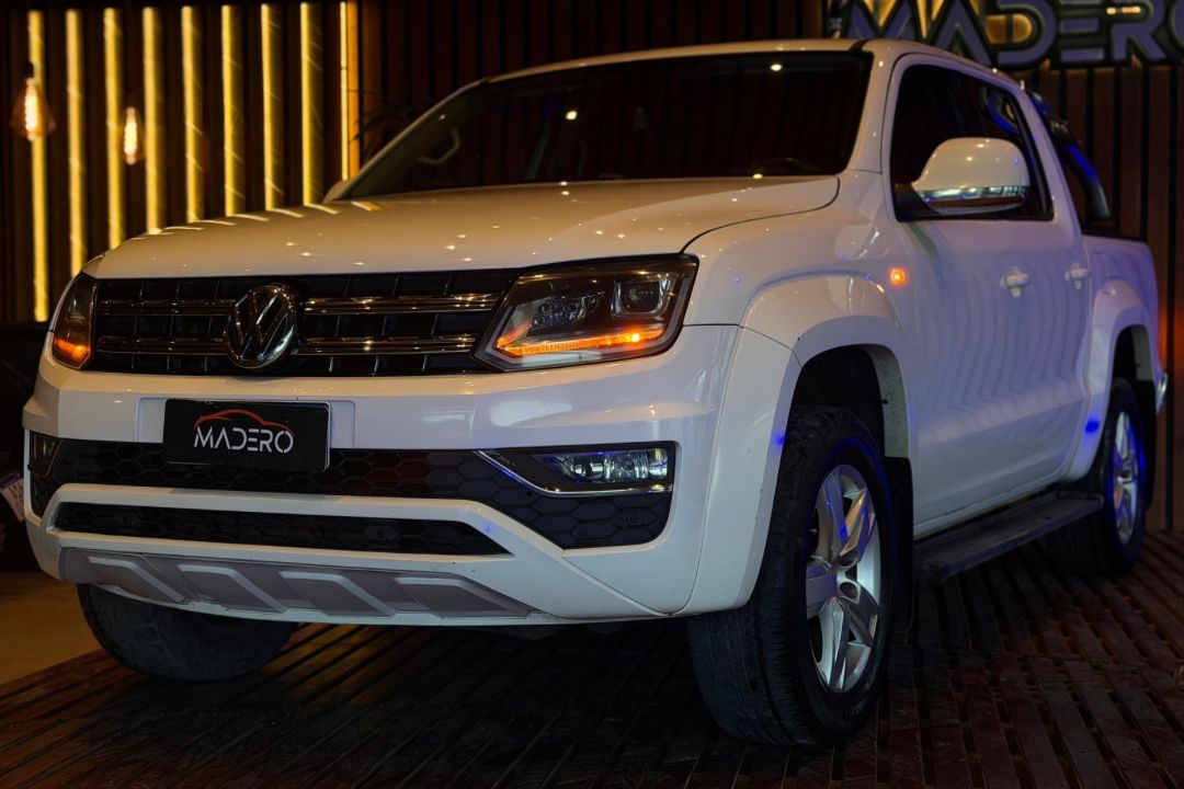 Volkswagen Amarok 2017 — foto 1 de 6